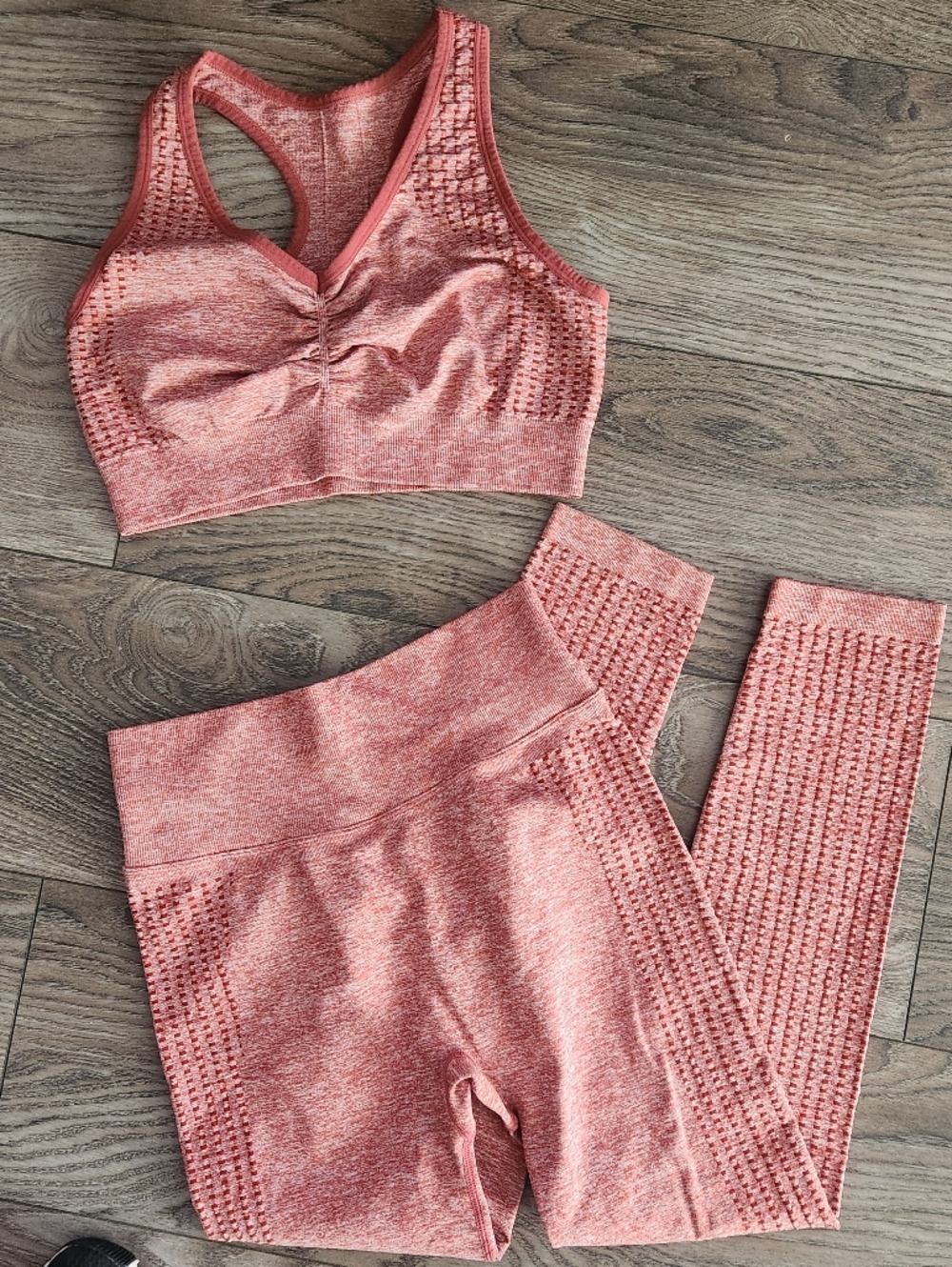 SHEIN Coral Pink/red Seamless Scruchbutt Ribbed Two-Piece Active Set Medium